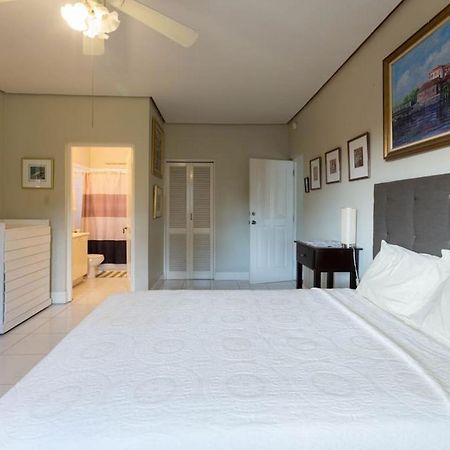 Chester Avenue Guest House Kingston Bagian luar foto