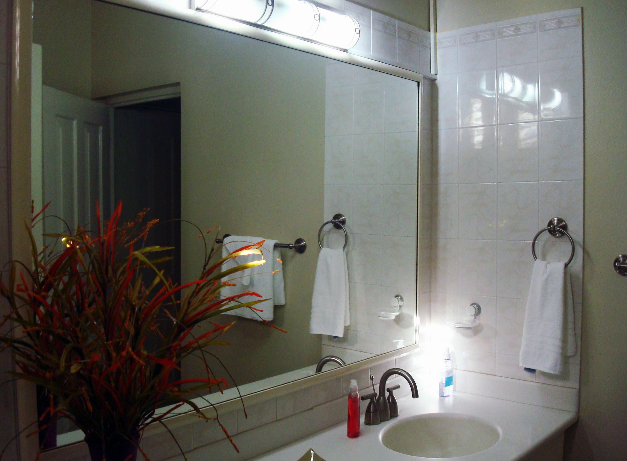 Chester Avenue Guest House Kingston Bagian luar foto